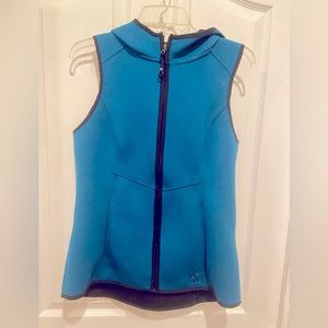 Woman’s Hooded Zip-Up Vest